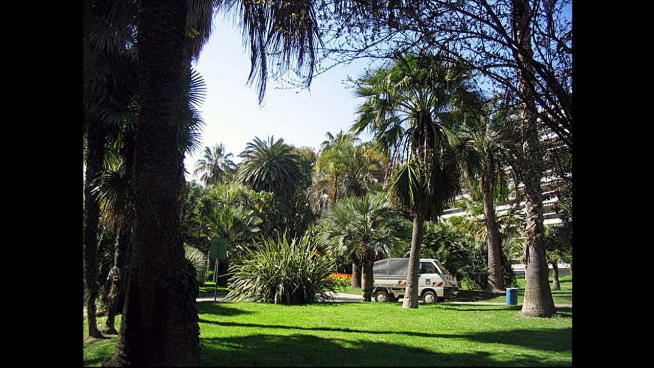 Sq. Pauline Juan-Les-Pins Apartment Bagian luar foto